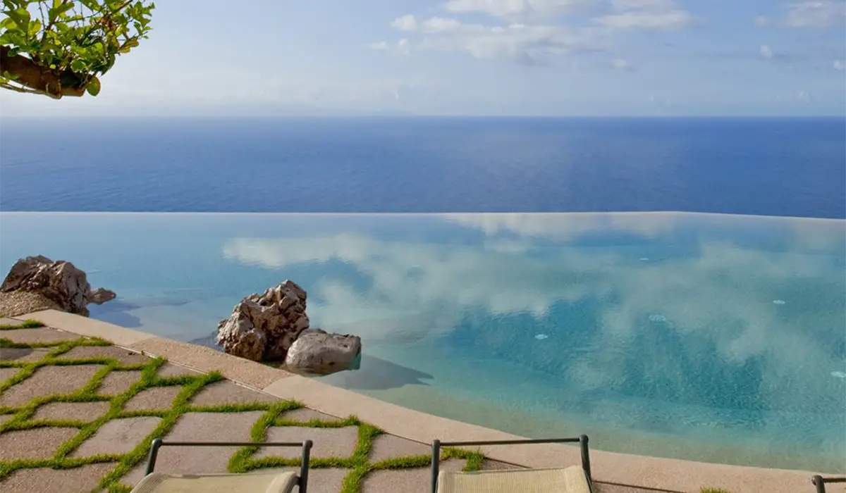 BioPool with ocean backdrop Biopool With Ocean Backdrop biodesign pools